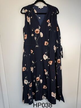 Vince Tossed Poppy Pleated Floral Midi Dress Navy XL